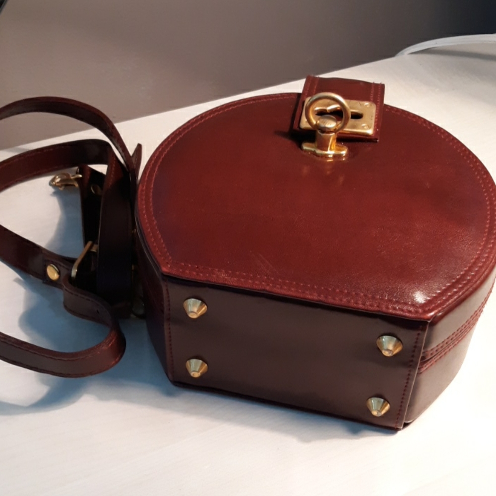 Purse - Picture 3 of 4